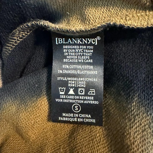 Blank NYC Multicolor Tie-dye Gotta Be You Sweatshirt NWT Size Small - Picture 9 of 9